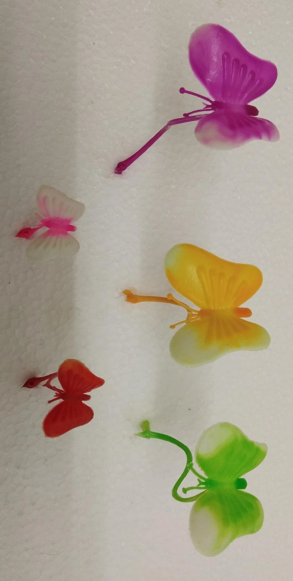 Plastic Butterfly for vertical mats big